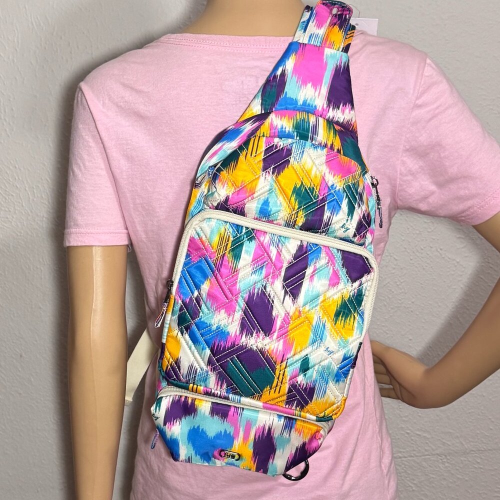 Lug Hovercraft Sling Bag in Heart Ikat Multi NWT - Picture 4 of 10